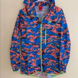 Nike wind breaker!